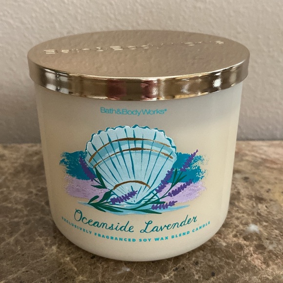 “OCEANSIDE LAVENDER”, by BBW/WB, Three (3)-Wick Scented Candle, NWTag on base - Picture 1 of 5